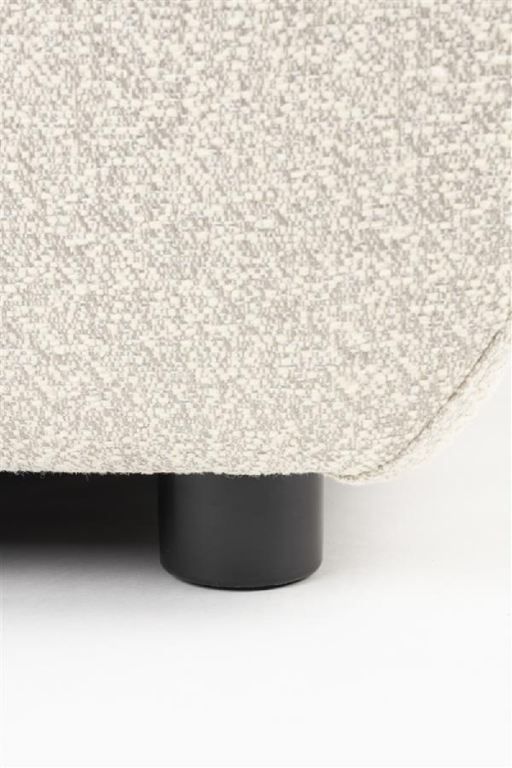 Off-White Outdoor Lounge Chair | Zuiver Mississippi | OROA.com