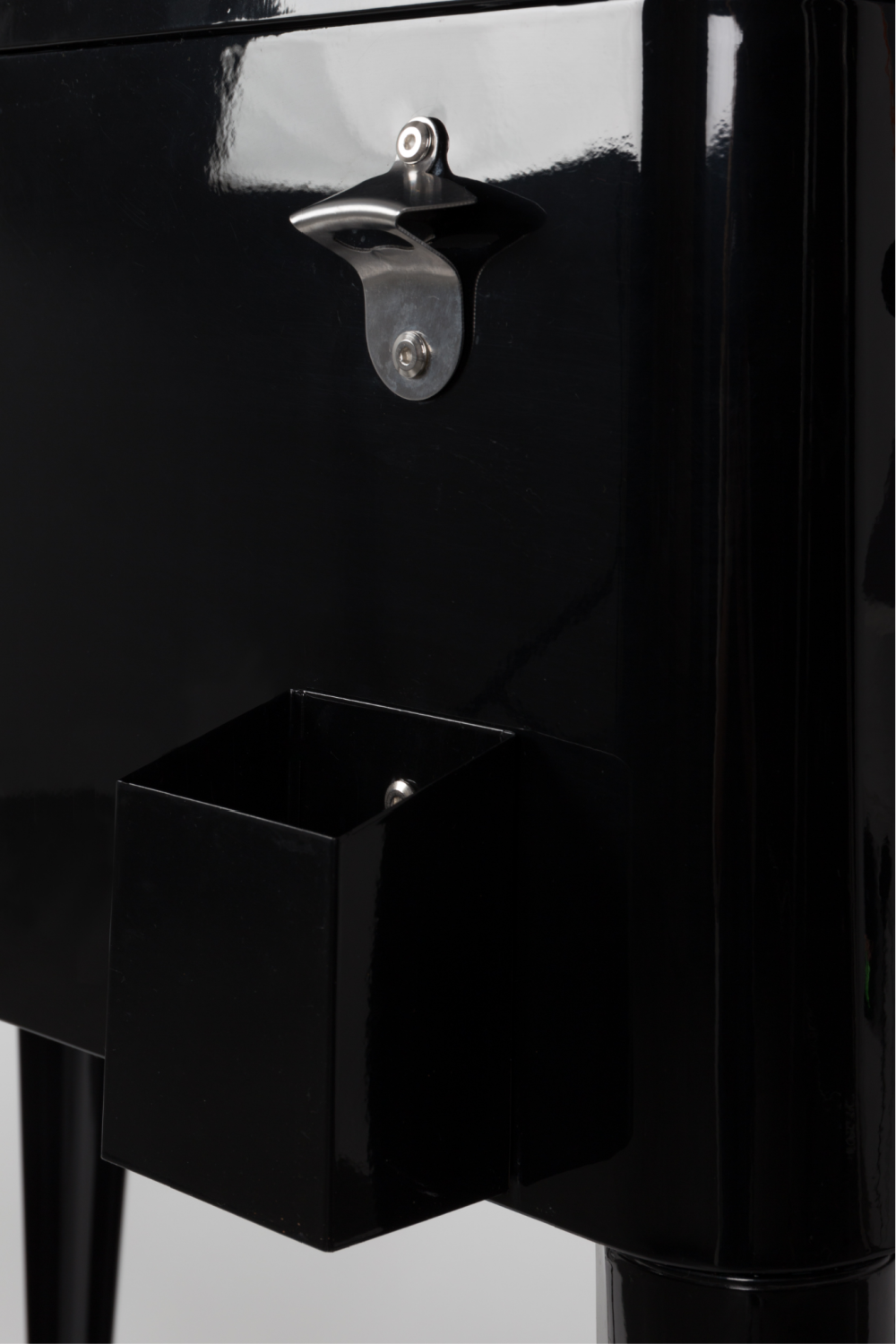 Black Cooler Chest | Zuiver Be Cool | OROA.com