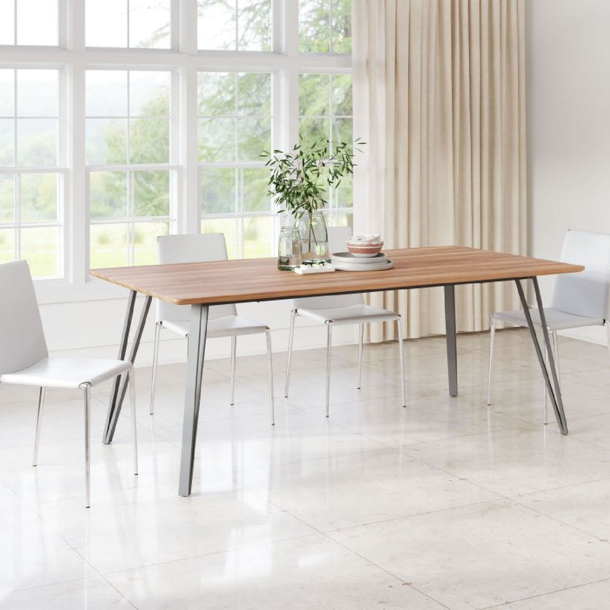 Wooden Rectangular Dining Table | OROA Modern Perpignan | Oroa.com