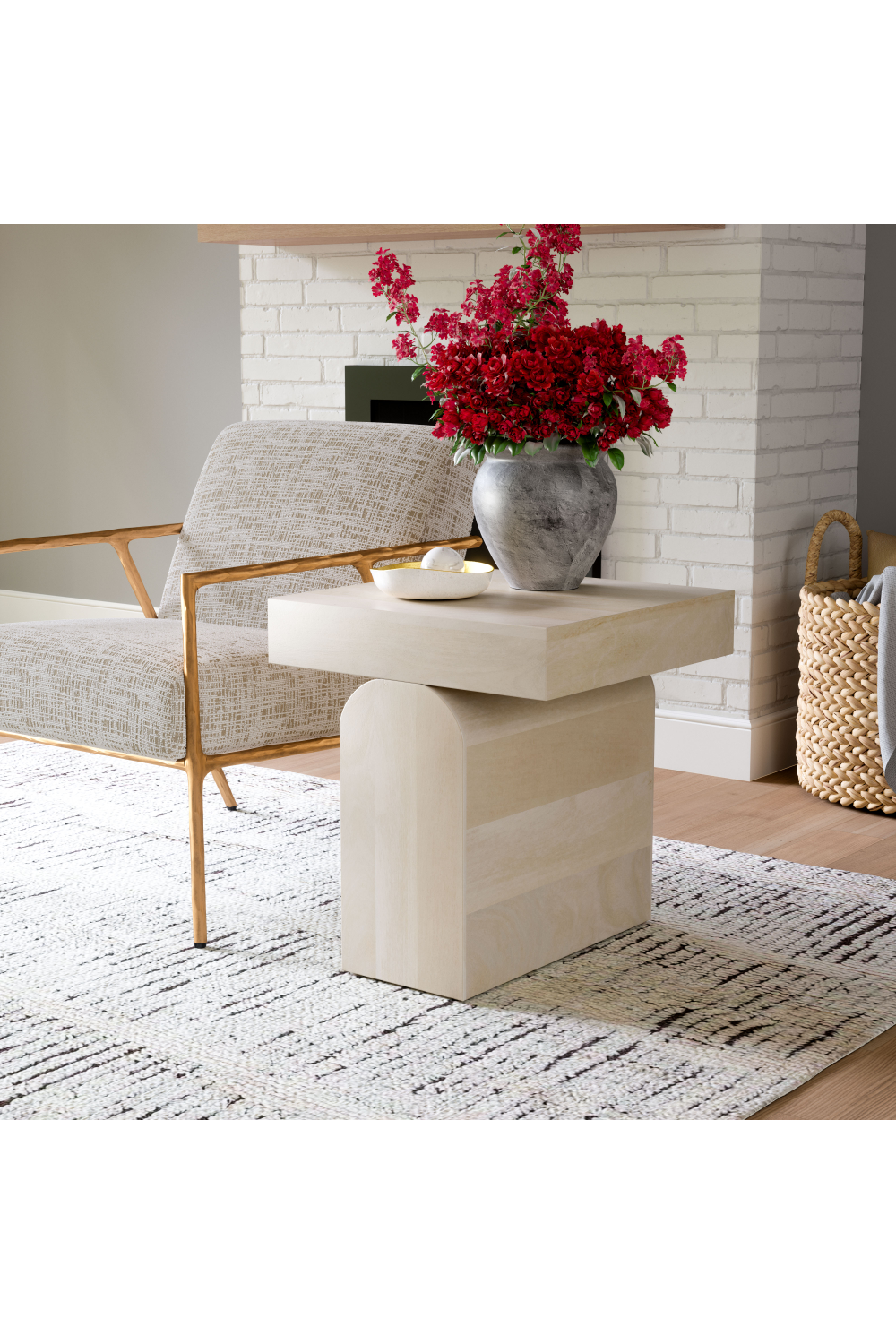 Whitewashed Mango Wood Side Table | OROA Modern Kiel | Oroa.com