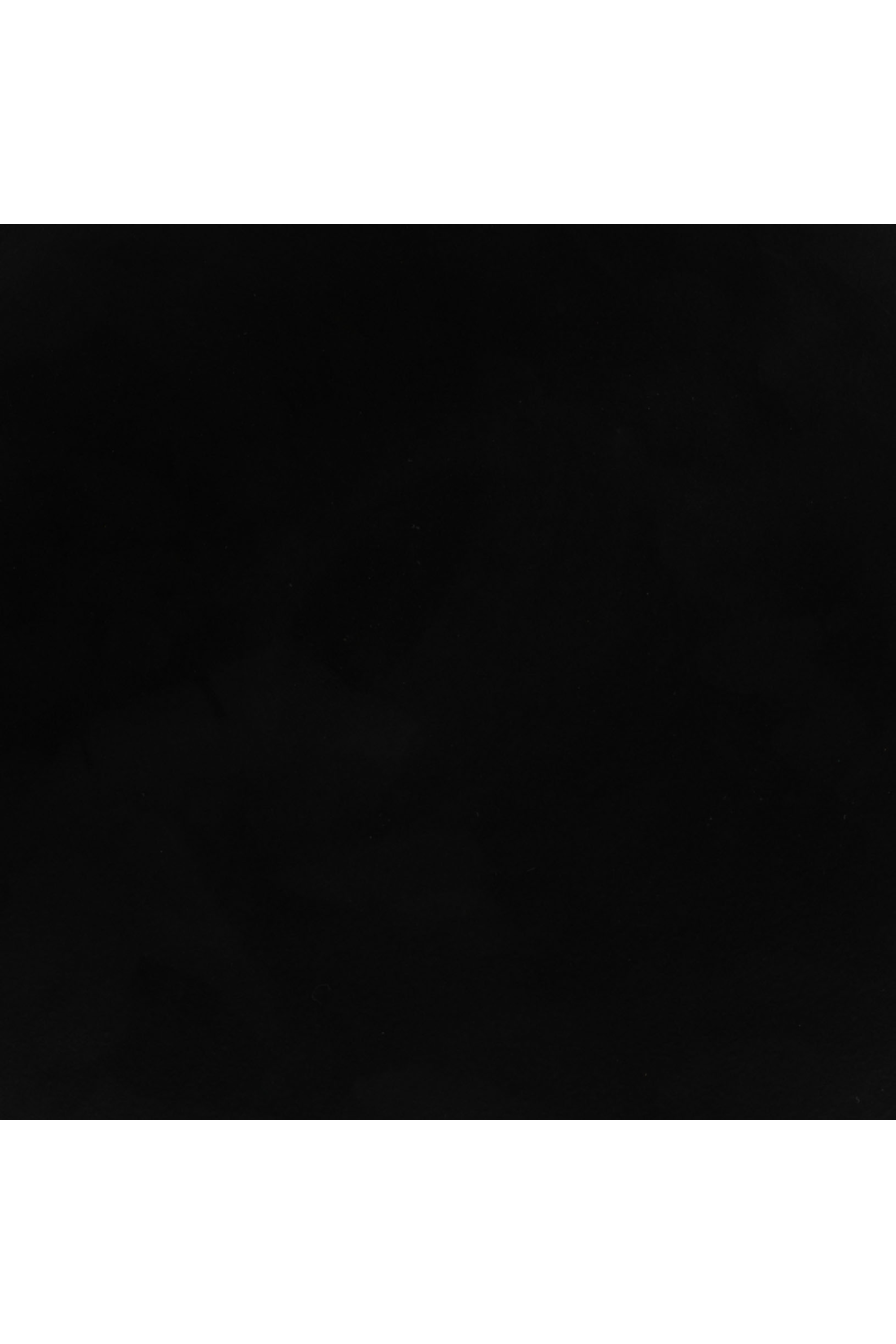 Black Iron Side Table | OROA Modern Kask | Oroa.com