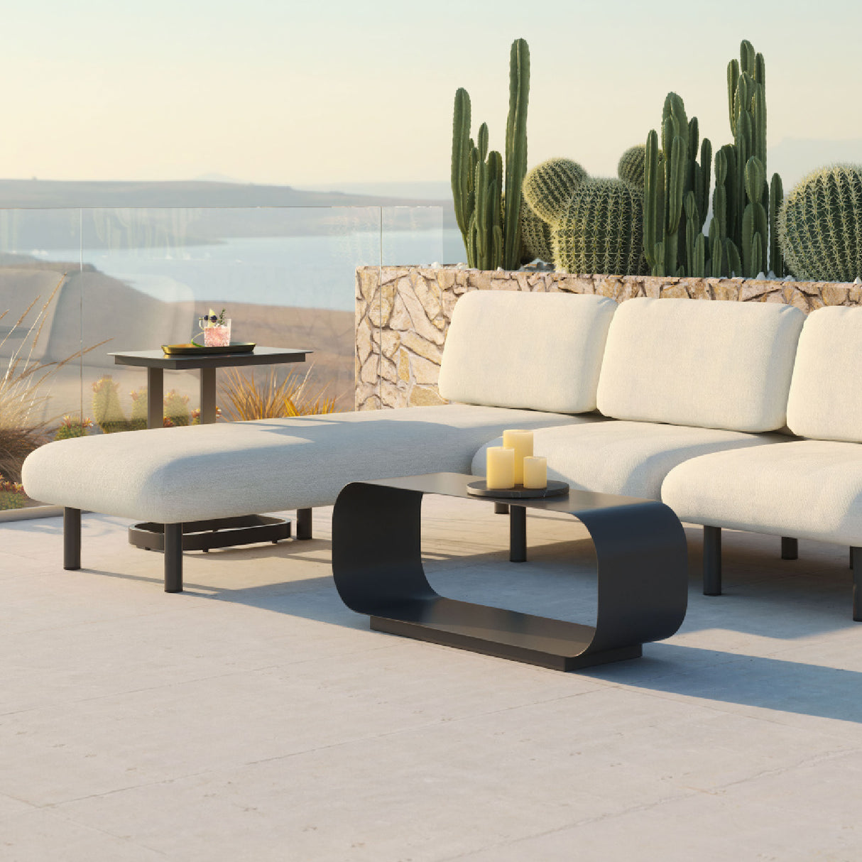 Gray Aluminum Outdoor Coffee Table | Oroa.com