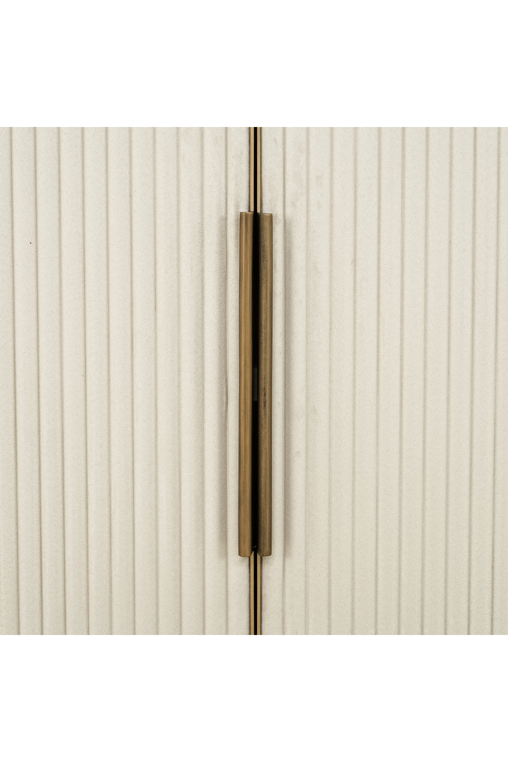 White Ceramic 4-Door Sideboard | Oroa.com