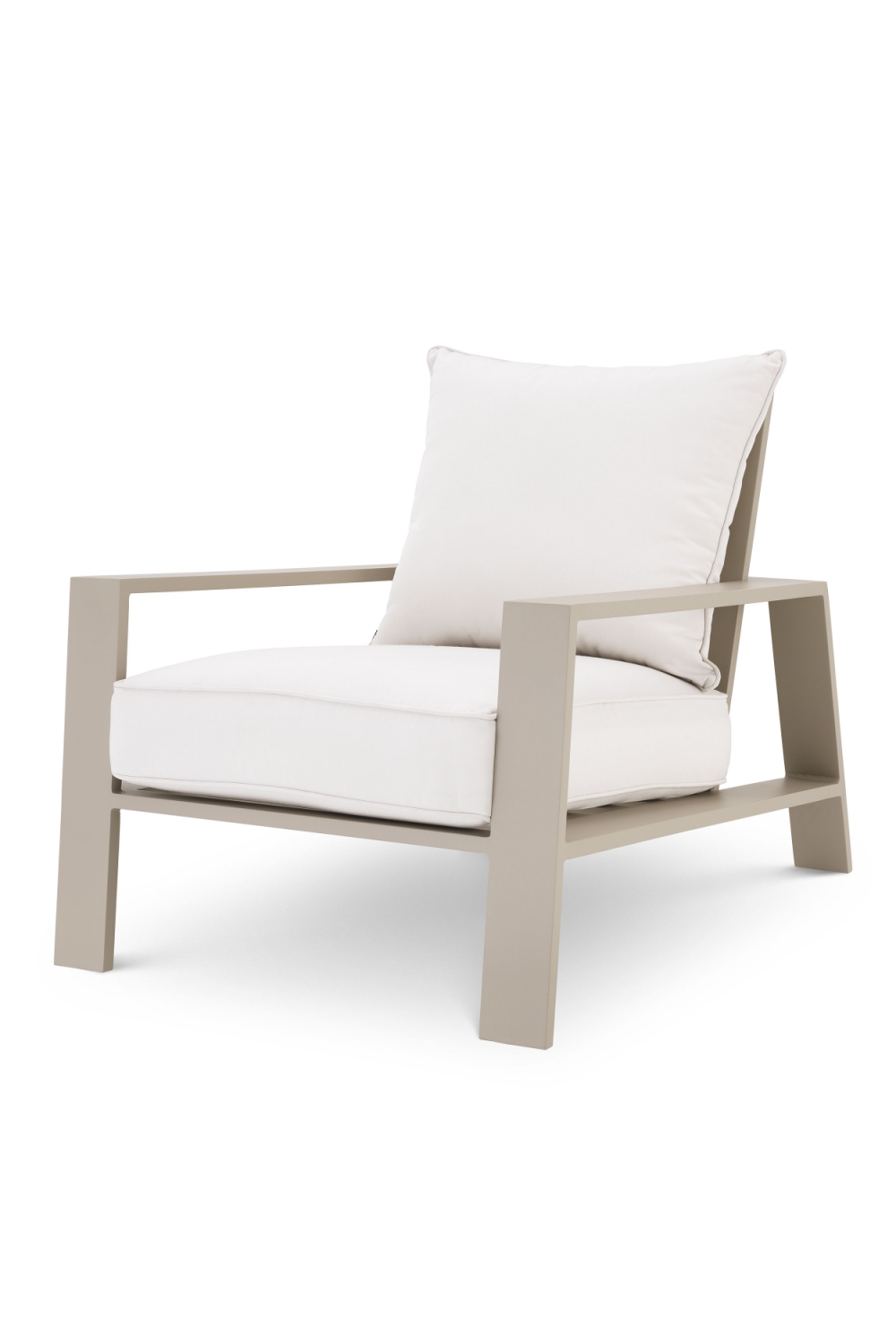 Sand Sunbrella Outdoor Armchair | Eichholtz Belle Vue | Oroa.com