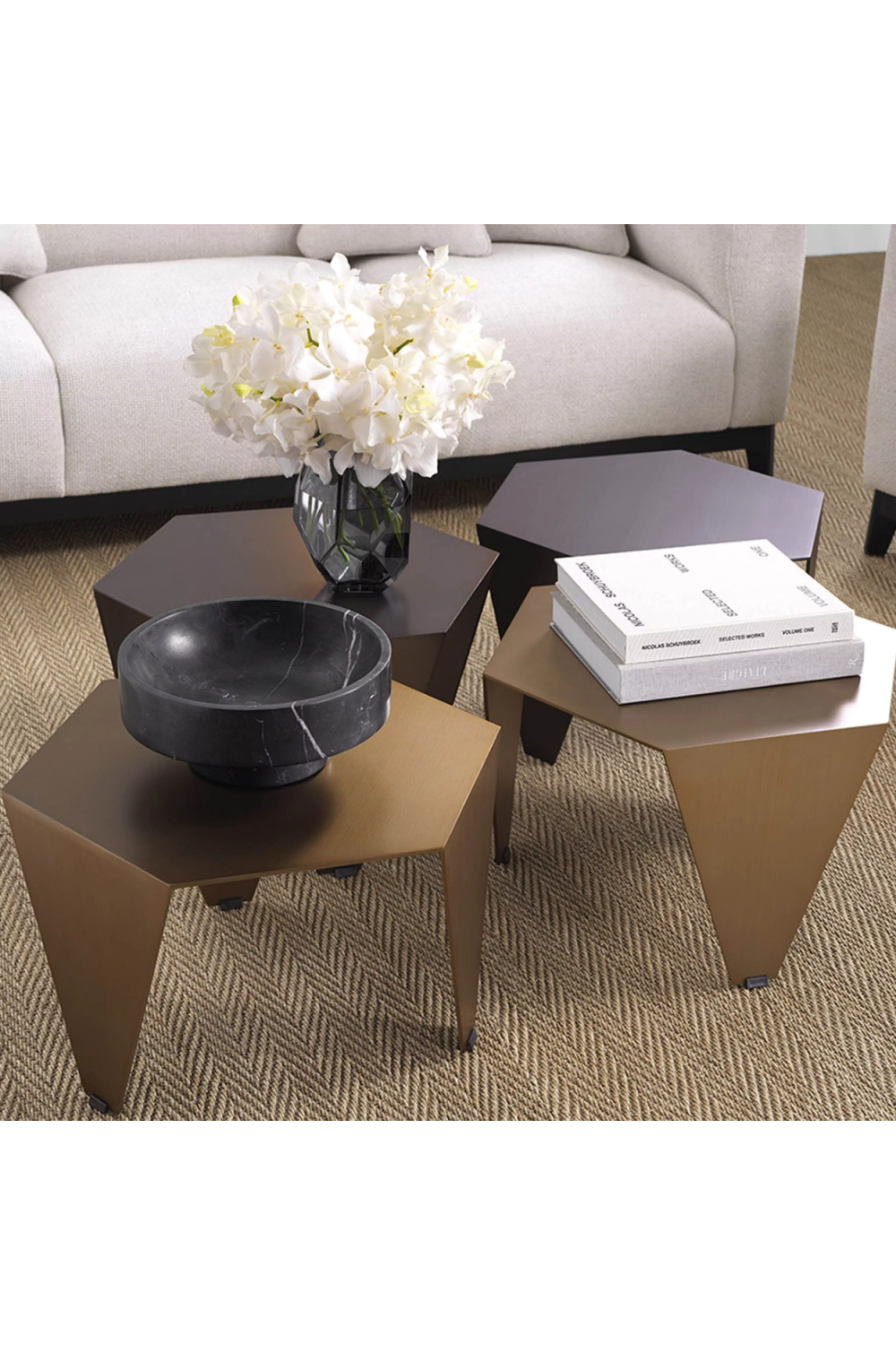 Hexagonal Contemporary Side Table | Eichholtz Metro Chic | Oroa.com