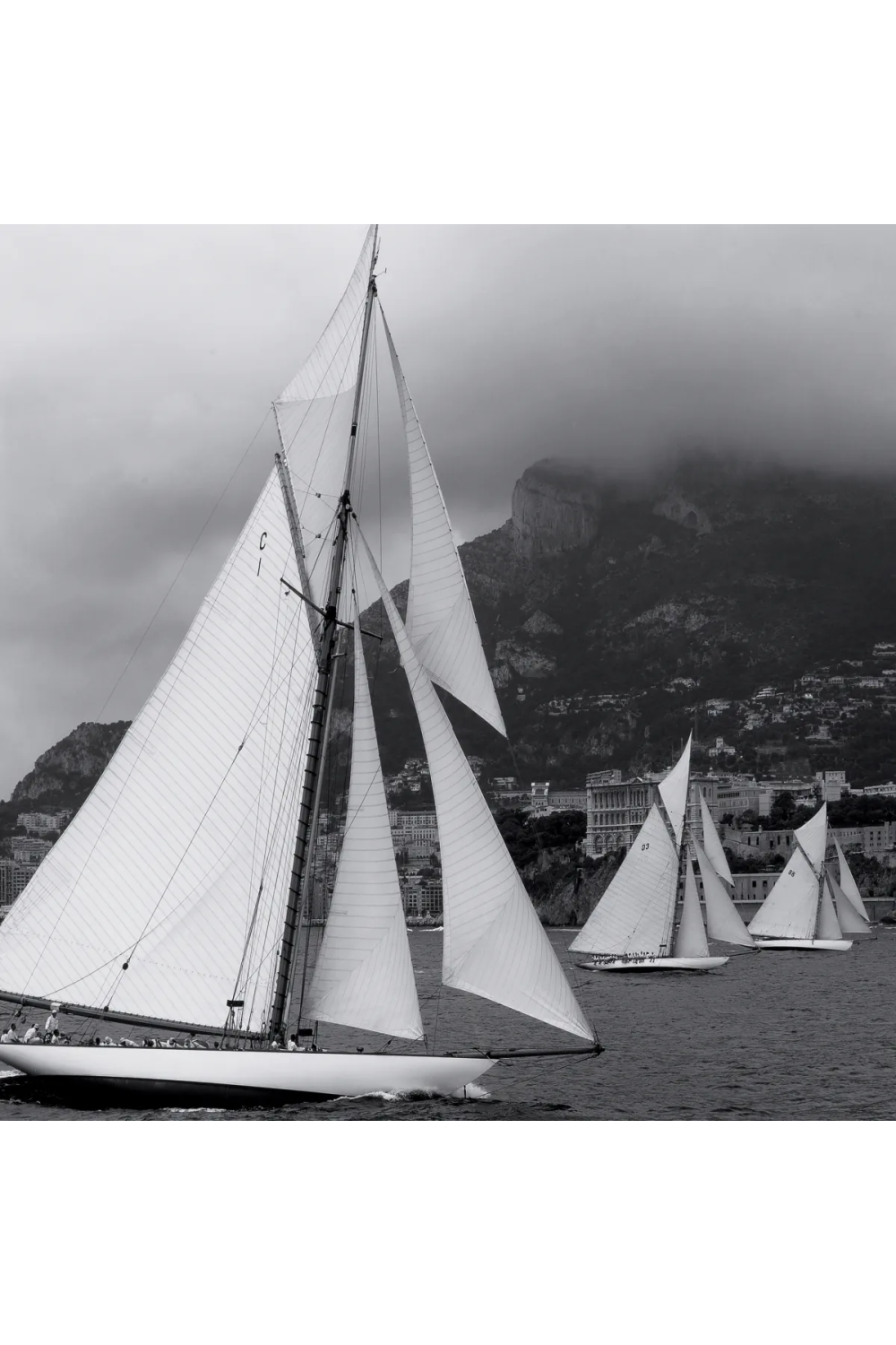 Monochrome Yatch Art Print | Eichholtz Classic Week II | Oroa.com