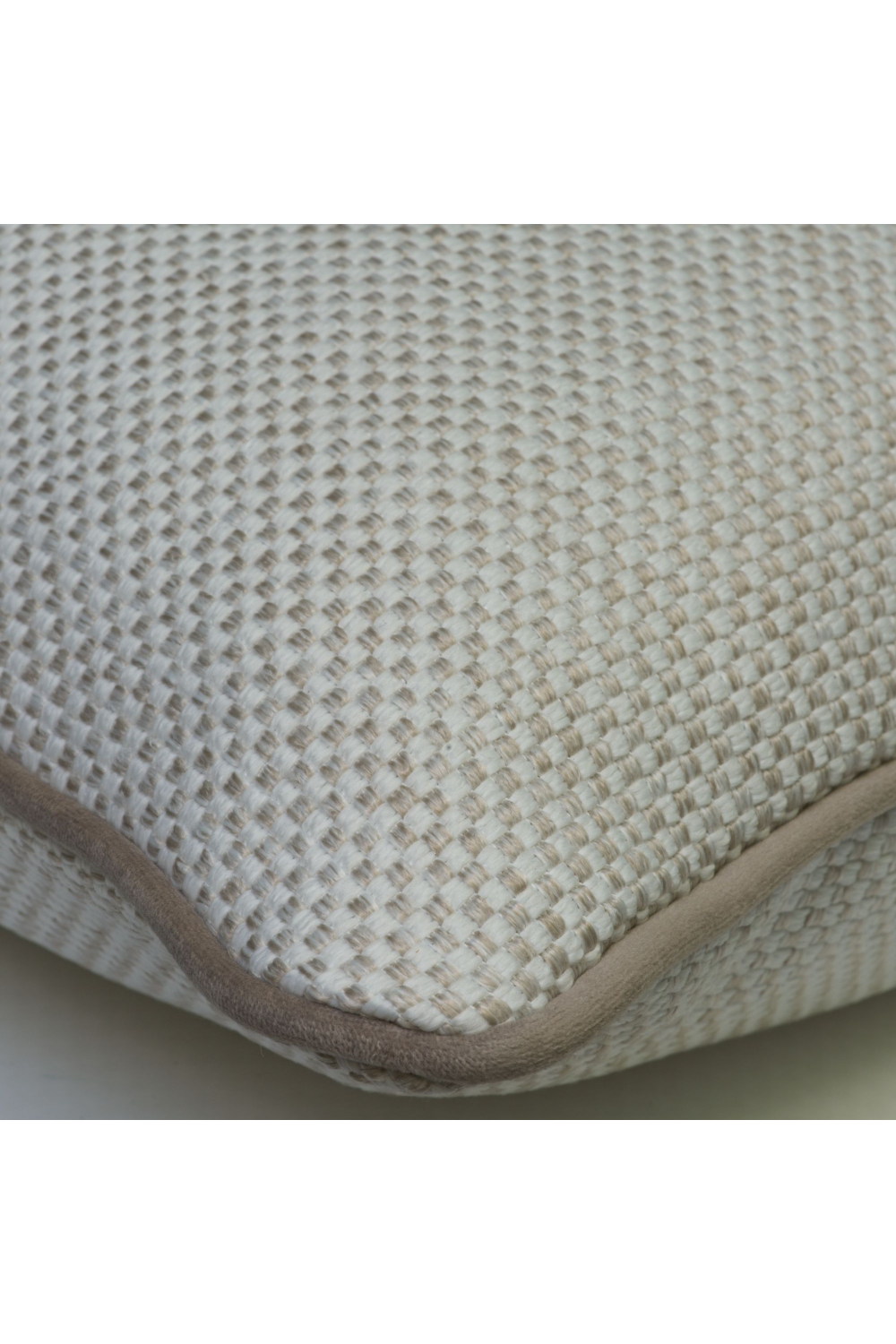 Weave Outdoor Cushion With Piping | Andrew Martin Taglioni | Oroa.com