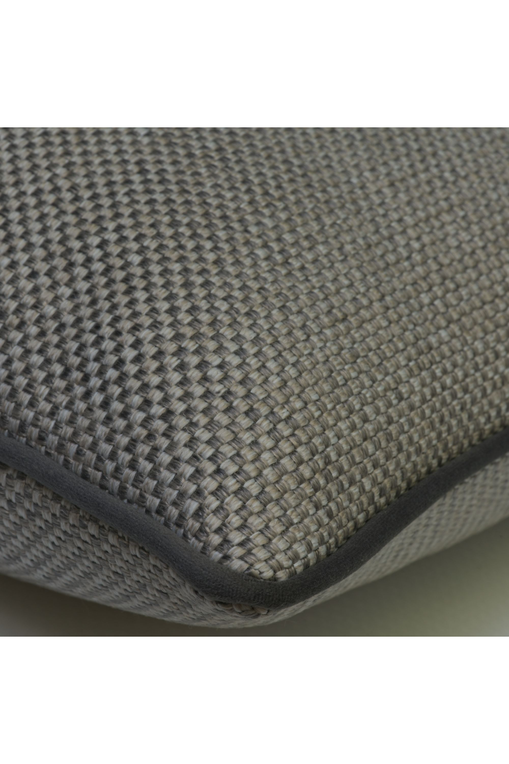 Weave Outdoor Cushion With Piping | Andrew Martin Taglioni | Oroa.com