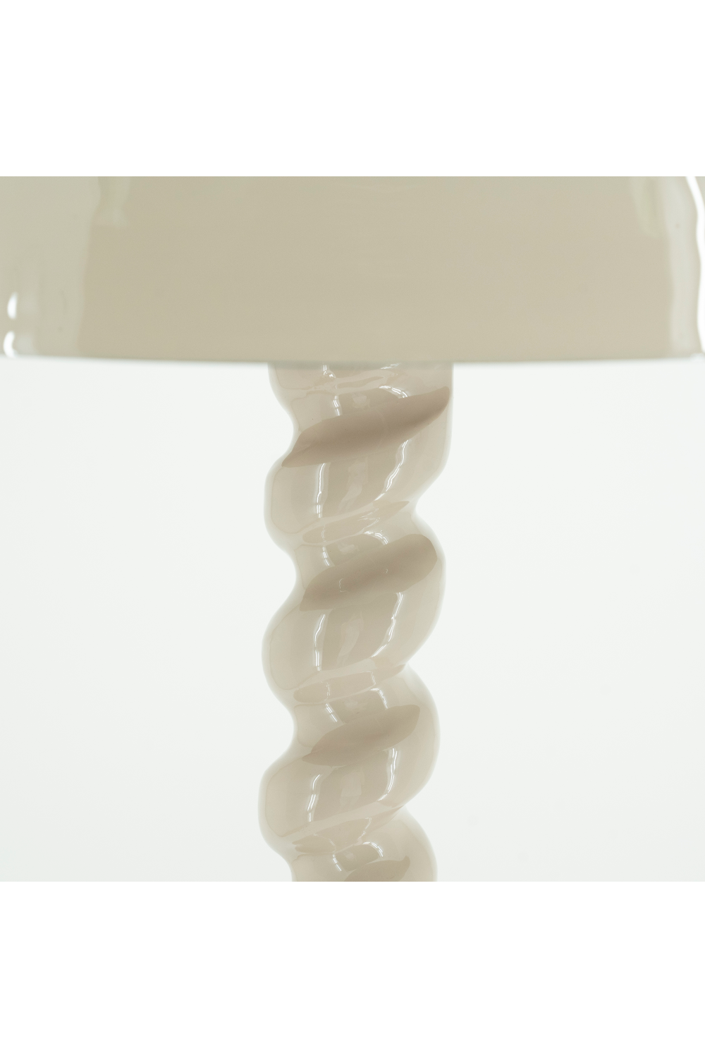 Twisted Metal Floor Lamp | By-Boo Luox | Oroa.com