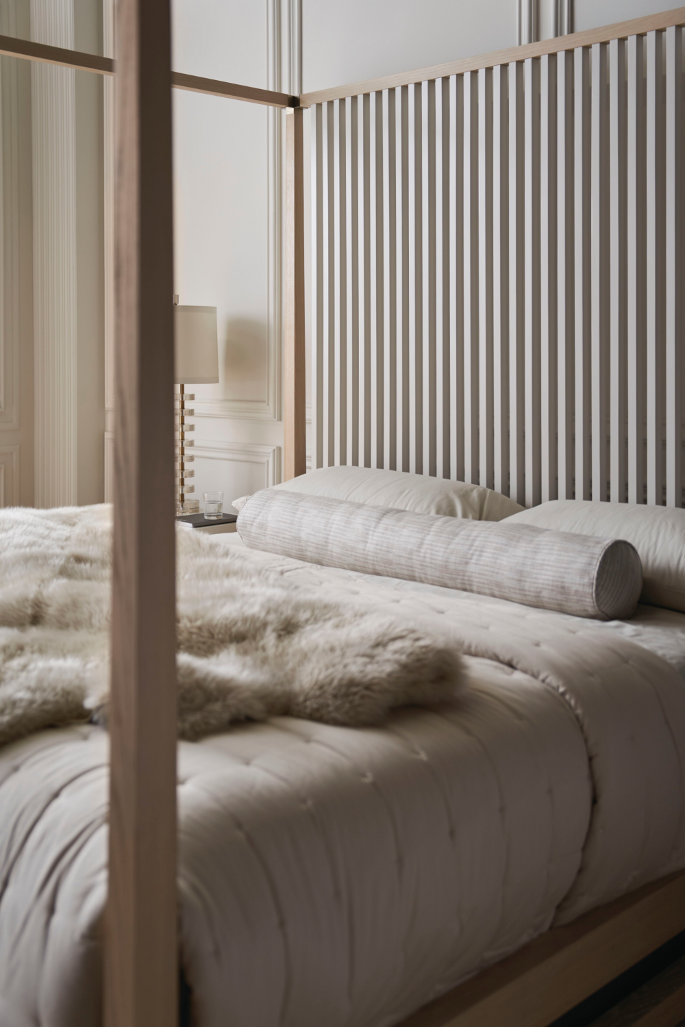 Light Oak Canopy Bed | Caracole Pinstripe | Oroa.com