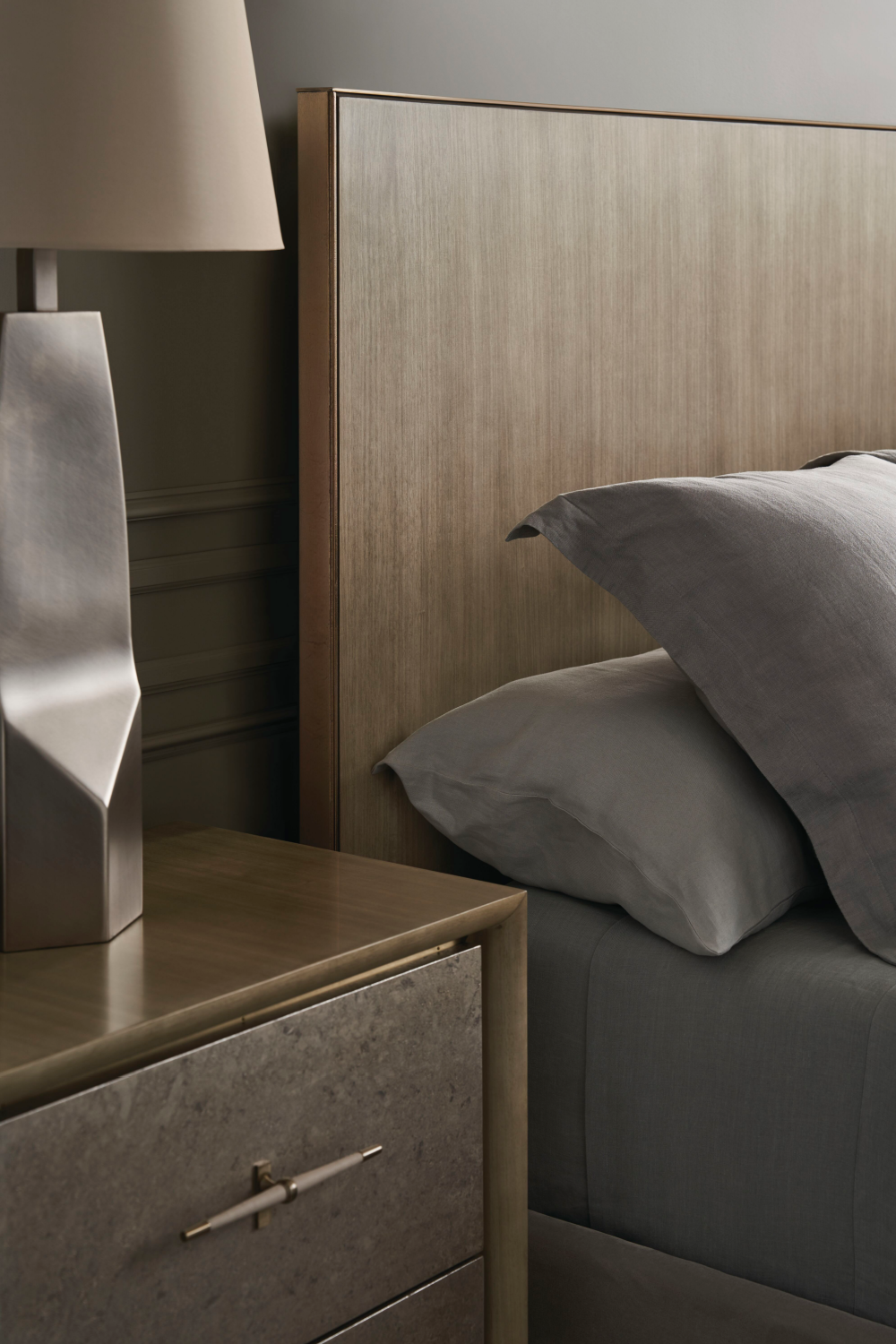 Gray Minimalist Bed | Caracole Dream Chaser | Oroa.com