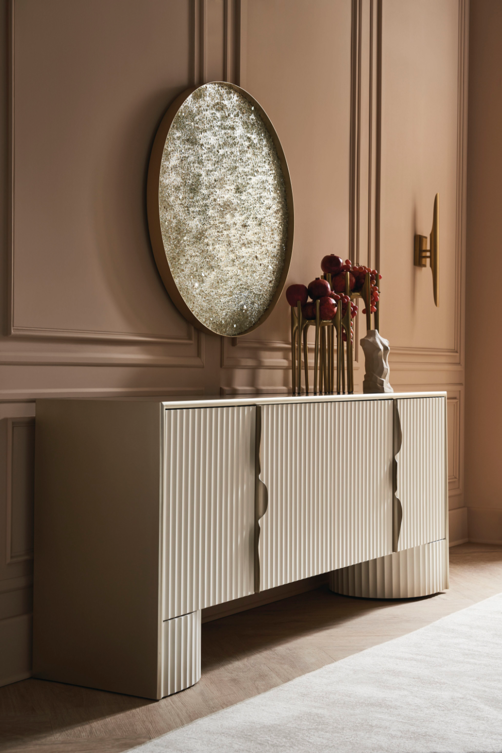 Neutral-Hued Modern Sideboard | Caracole Conrinthian | Oroa.com