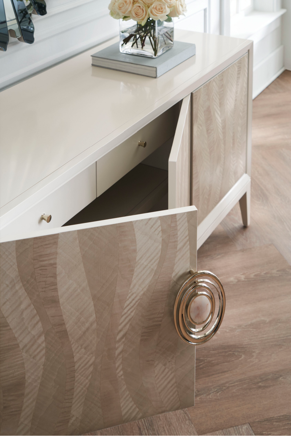 Patterned Cream Modern Sideboard | Oroa.com