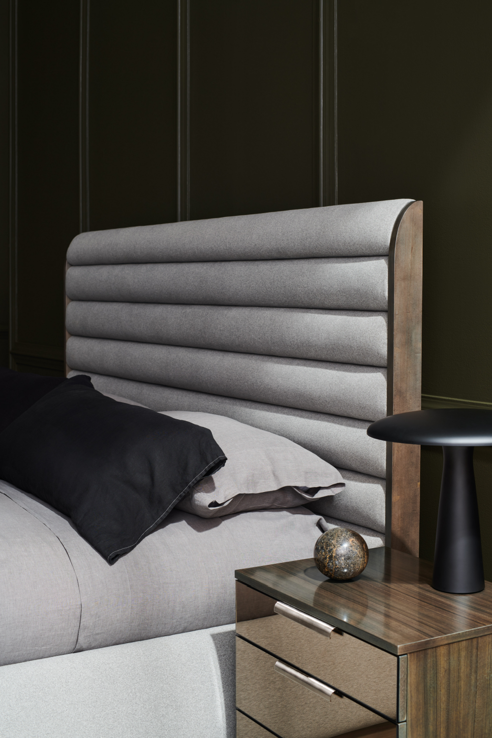 Gray Channeled Panel Bed | Caracole La Moda | Oroa.com