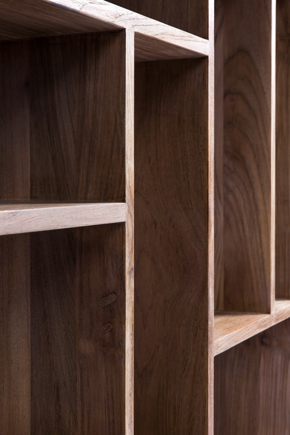 Multilevel Shelf Bookcase | Ethnicraft M | OROA.COM