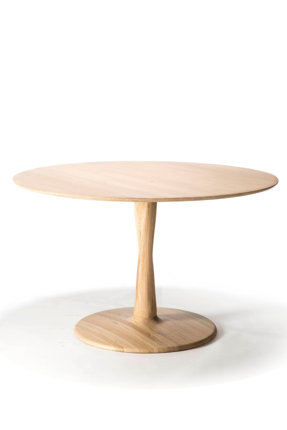 Pedestal Dining Table | Ethnicraft Torsion | Oroa.com