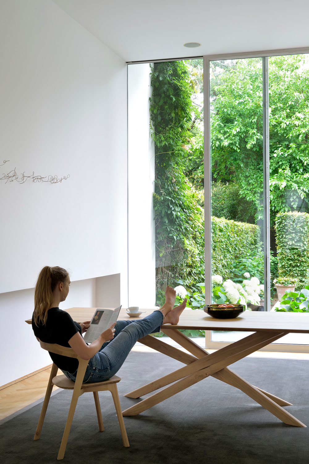 Rectangular Oak Dining Table | Ethnicraft Mikado | OROA.com