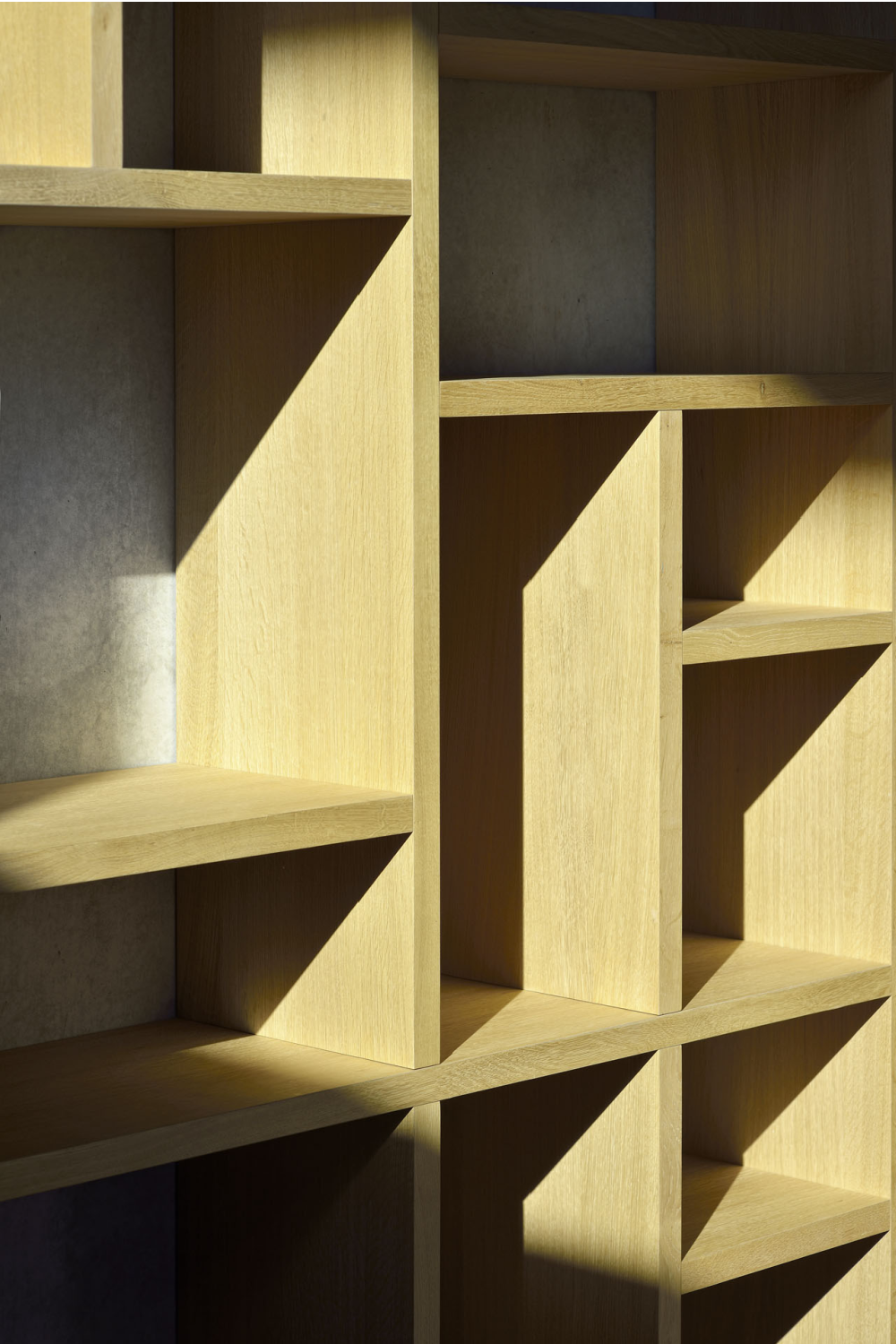 Multilevel Shelf Bookcase | Ethnicraft M | OROA.COM
