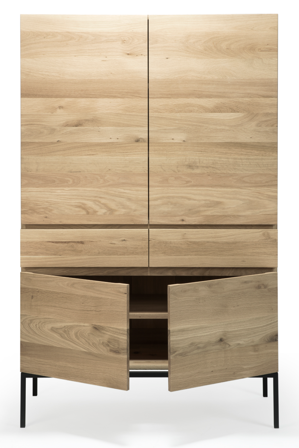 Oiled Oak Storage Cabinet | Ethnicraft Ligna | Oroa.com