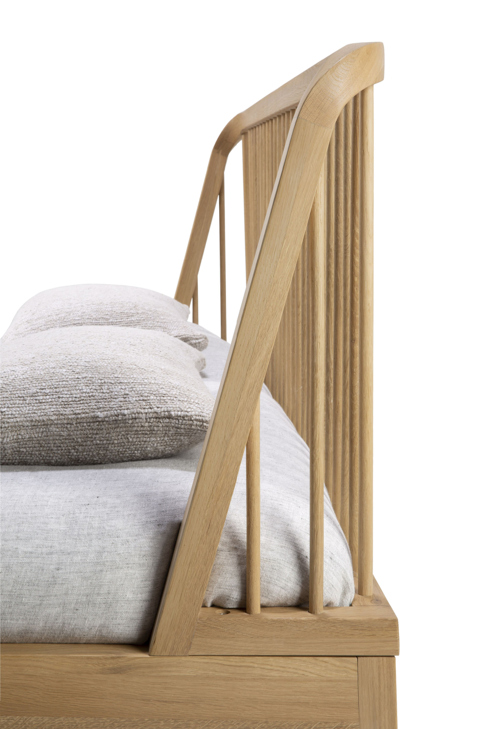 Natural Oak Bed | Oroa.com