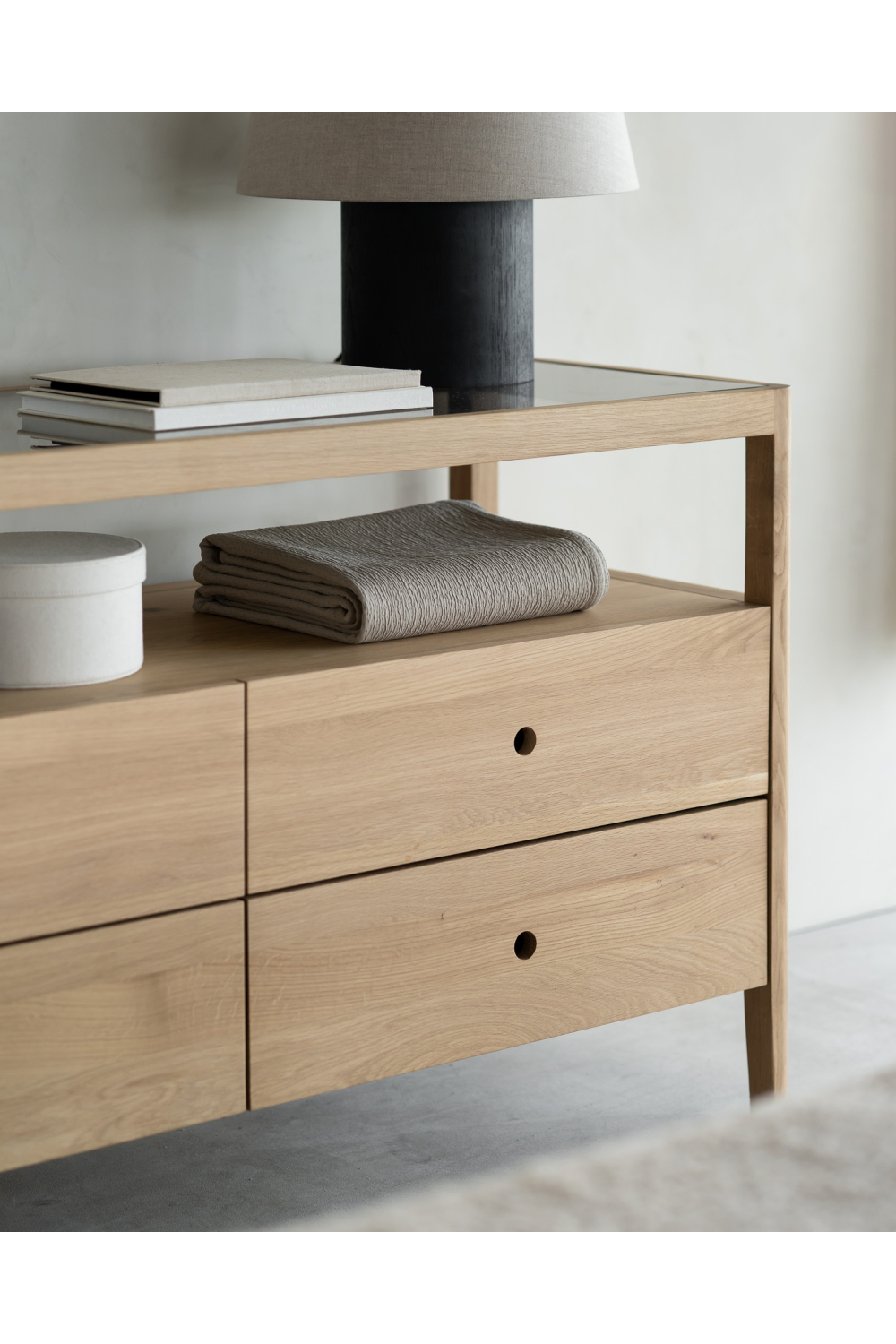 Oiled Oak Dresser | Ethnicraft Spindle | Oroa.com
