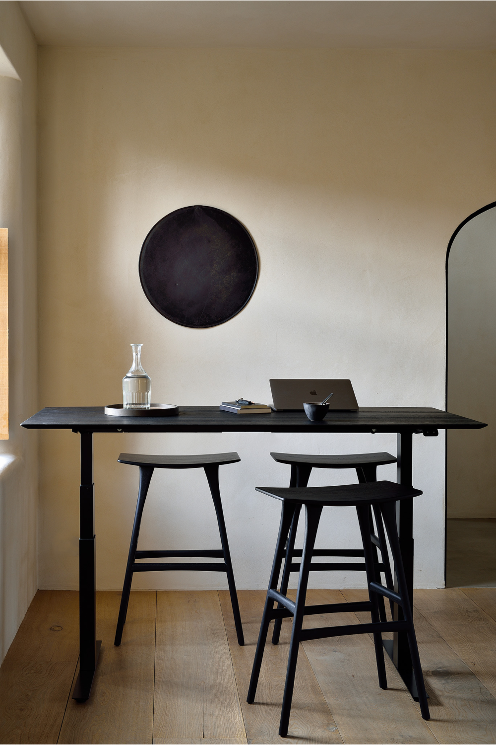 Wooden Backless Barstool | Ethnicraft Osso | Oroa.com