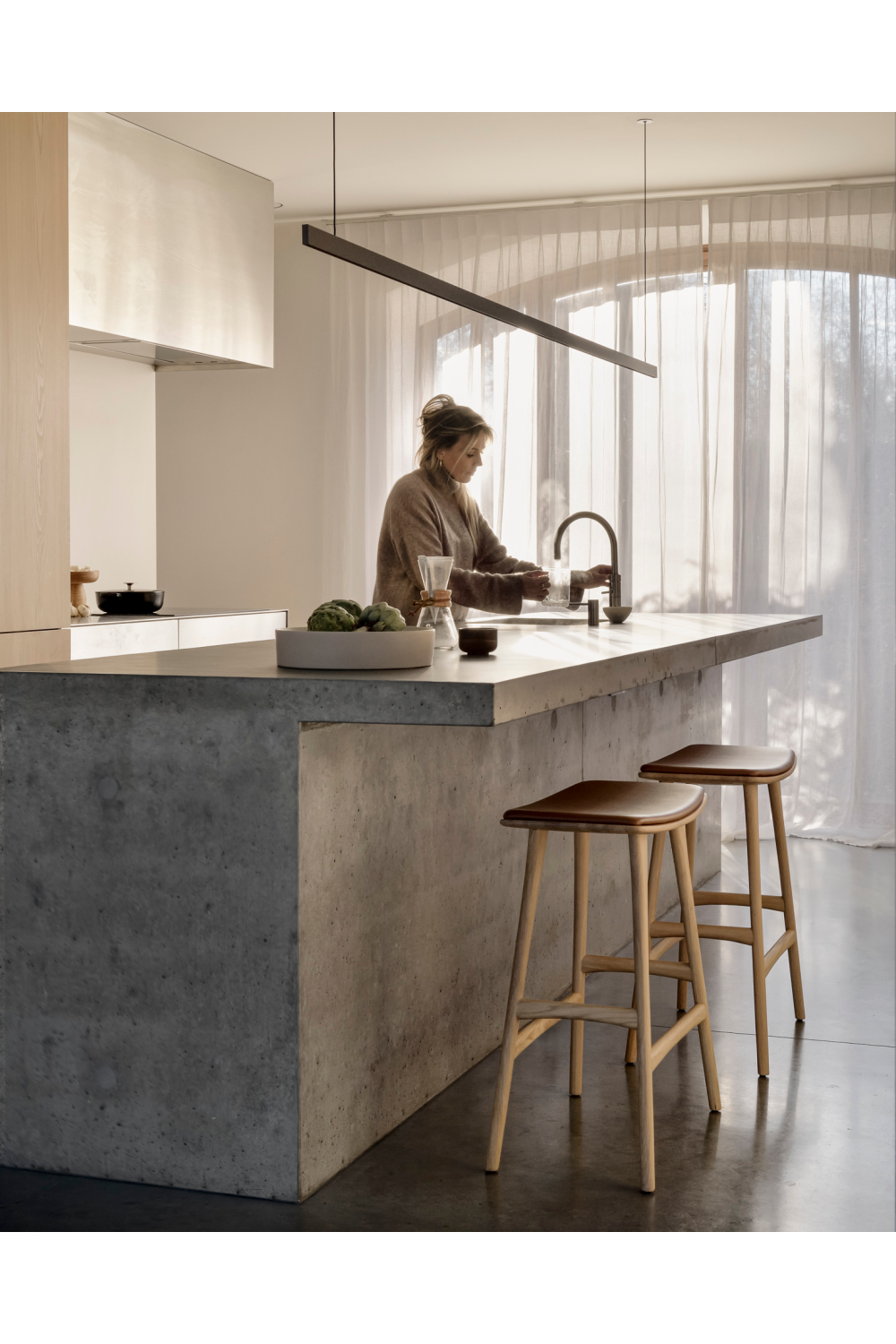 Modern Upholstered Oak Counter Stool | Ethnicraft Osso | Oroa.com