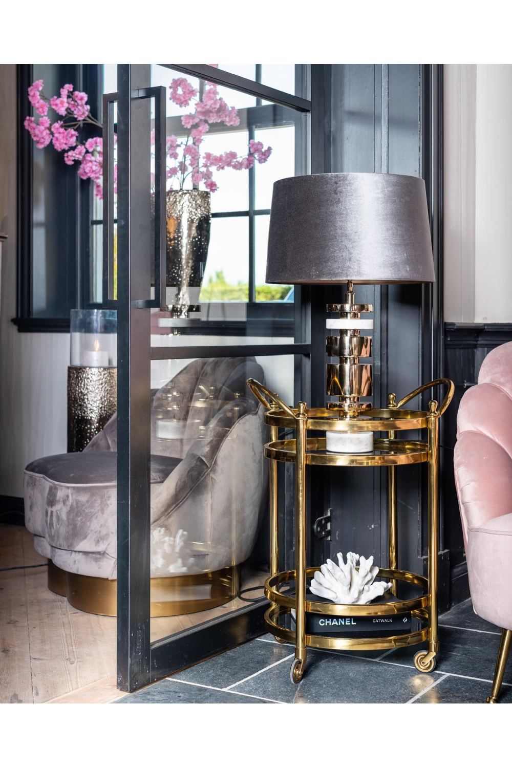 Round Gold Trolley | Oroa.com