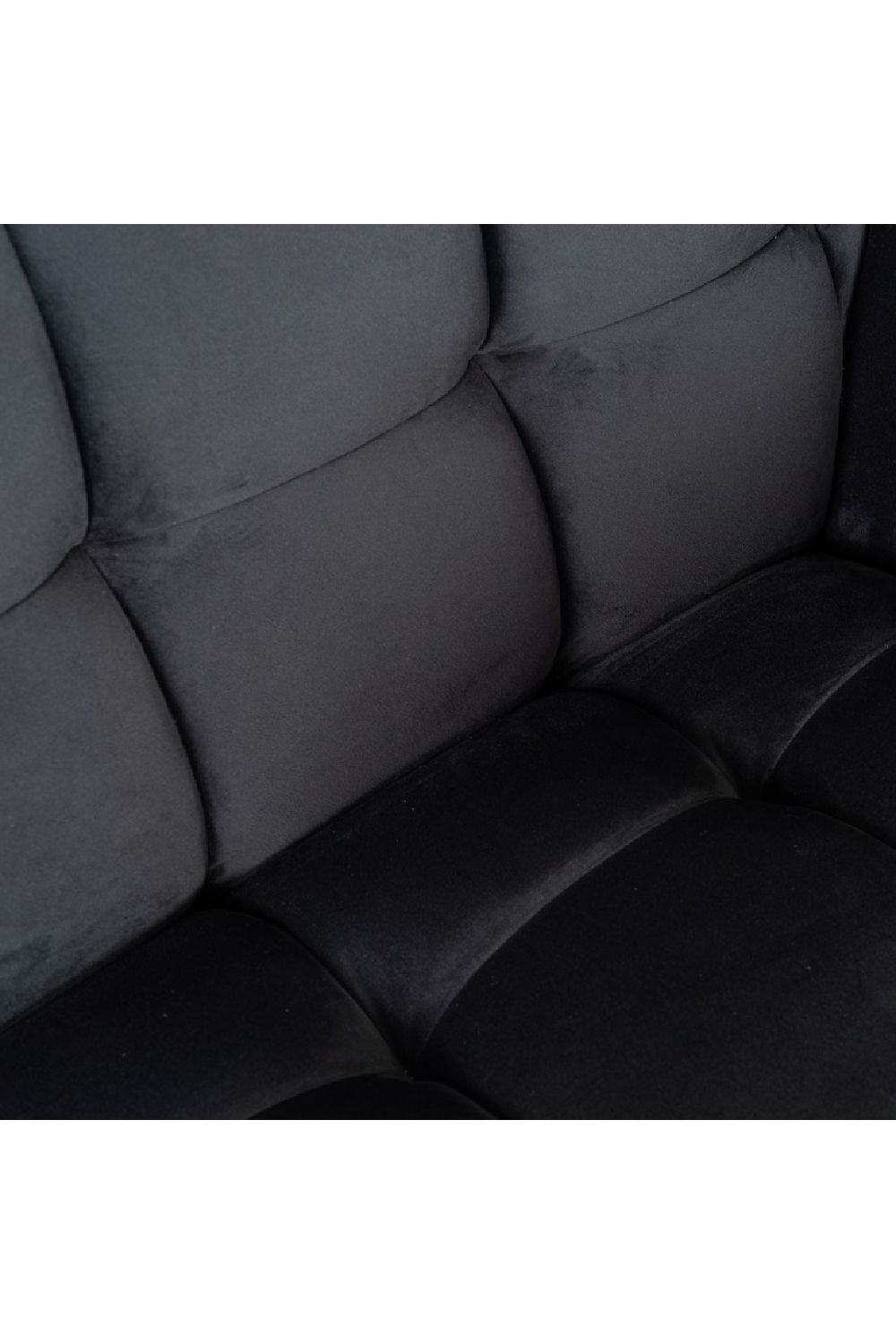 Channel-Tufted Lounge Chair | Richmond Interiors Huxley | Oroa.com