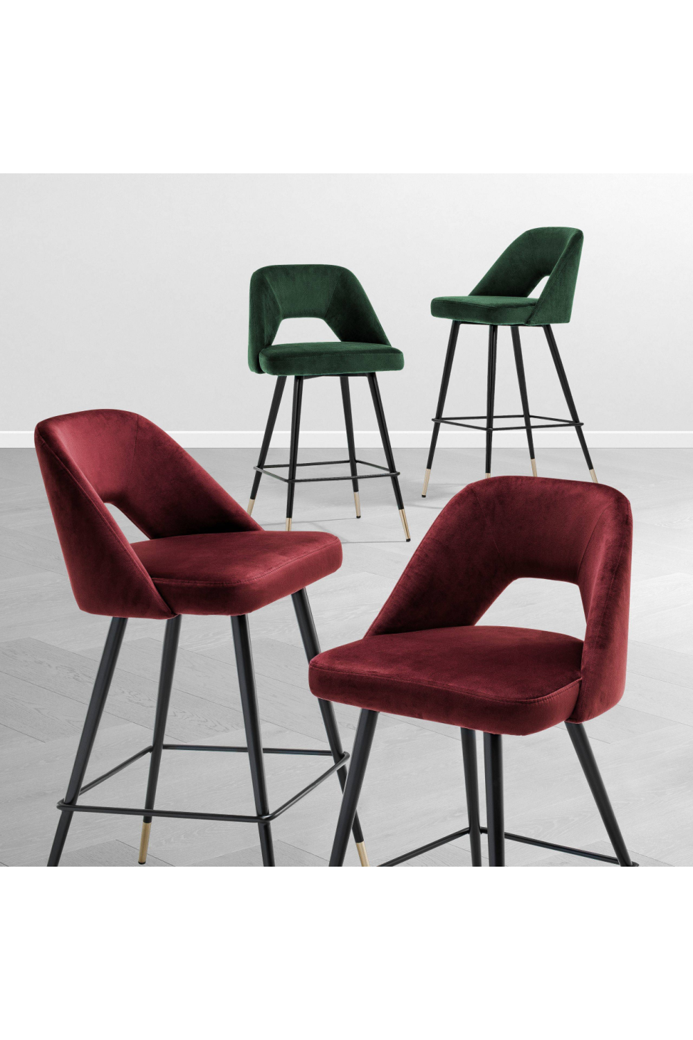 Velvet Bar Stool | Eichholtz Avorio | Oroa.com