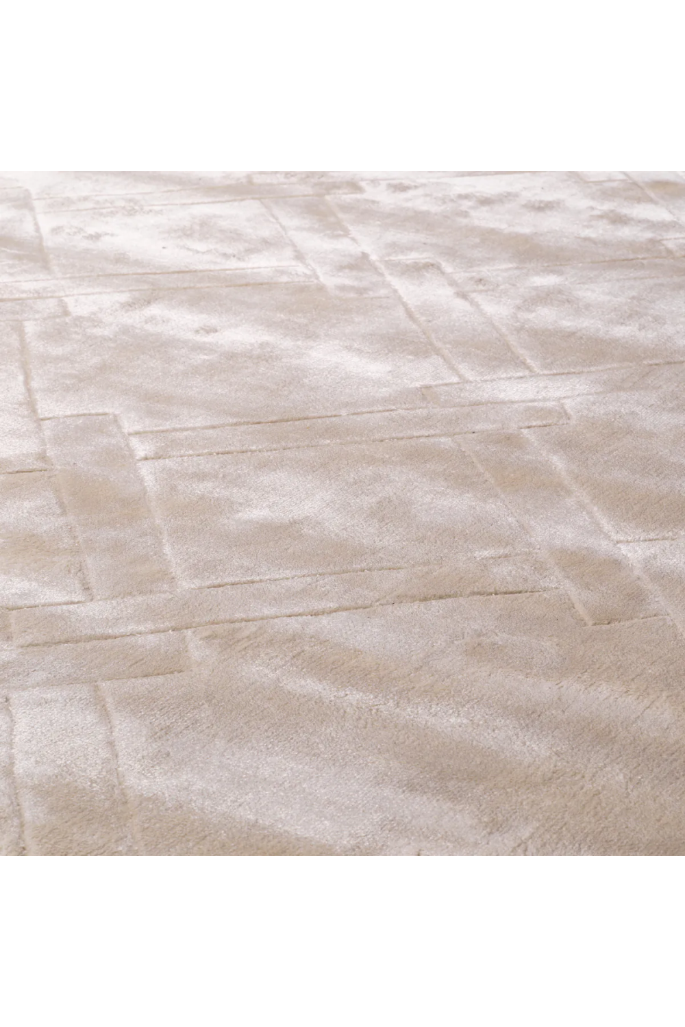 Hand Woven Plush Silver Sand Carpet | Eichholtz La Belle| Oroat.com