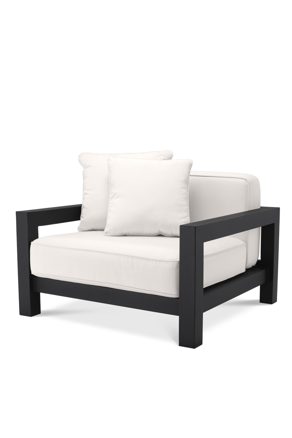 Sunbrella Outdoor Lounge Chair | Eichholtz Cap-Antibes | Oroa.com