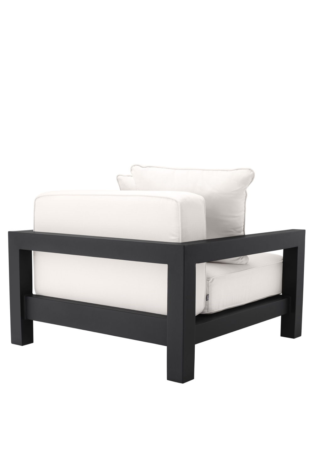 Sunbrella Outdoor Lounge Chair | Eichholtz Cap-Antibes | Oroa.com