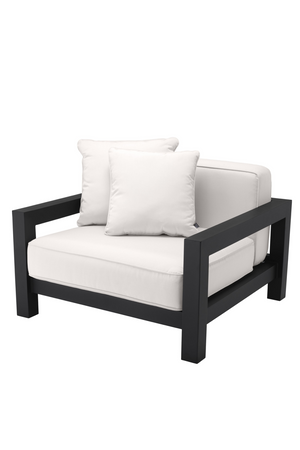 Sunbrella Outdoor Lounge Chair | Eichholtz Cap-Antibes | Oroa.com