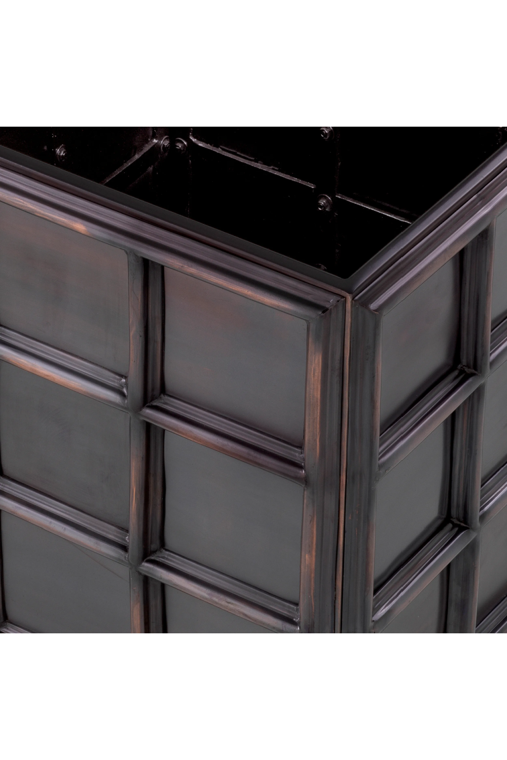 Rustic Style Outdoor Planter | Eichholtz Grid | Oroa.com