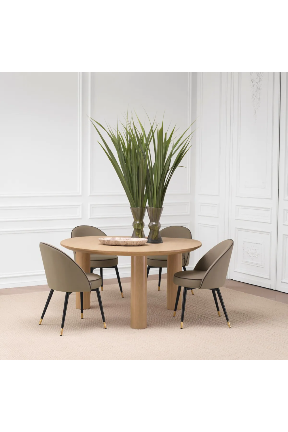 Oak Scandi Dining Table | Eichholtz Lombardo | Oroa.com