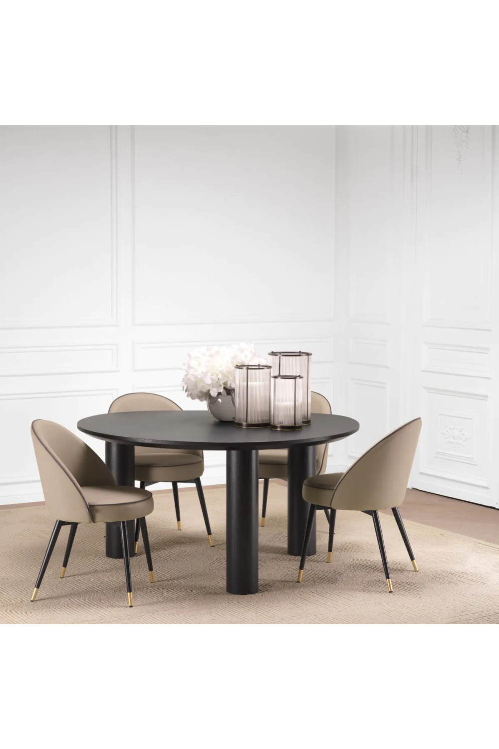 Oak Scandi Dining Table | Eichholtz Lombardo | Oroa.com