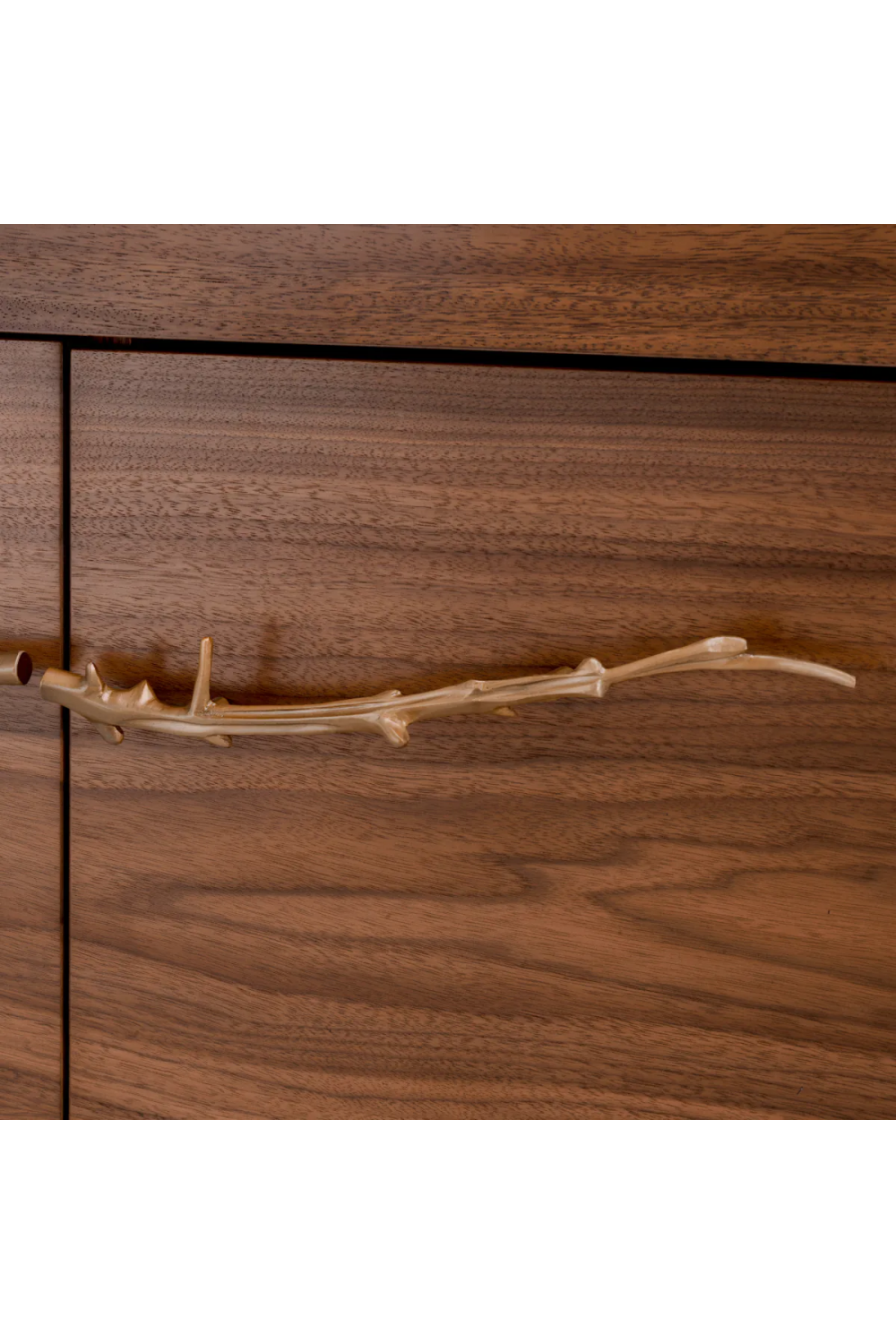 Walnut Veneer 4-Door Dresser | Eichholtz Charford | Oroa.com