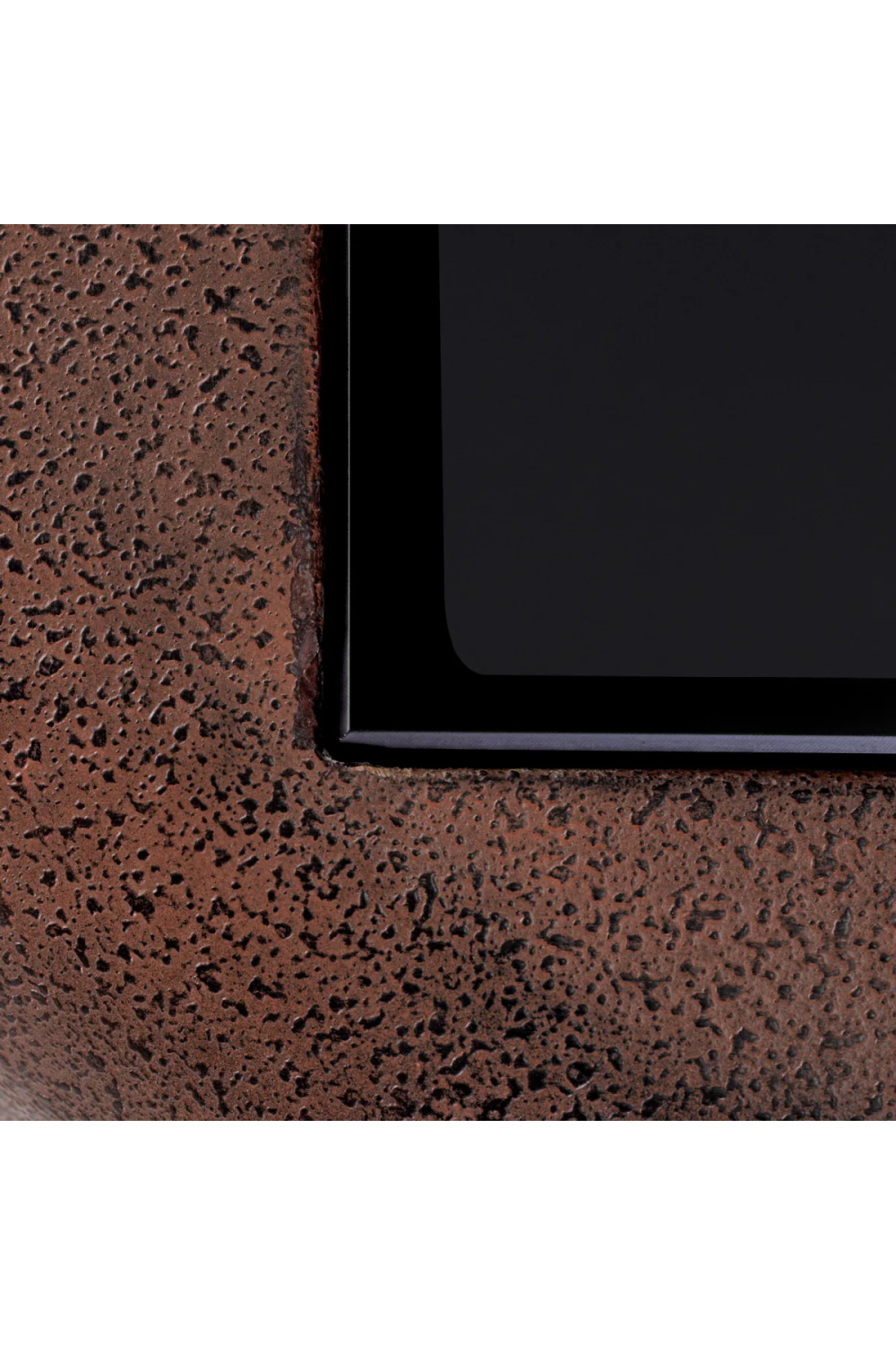 Oxidized Aluminum Side Table | Eichholtz Quentin | Oroa.com