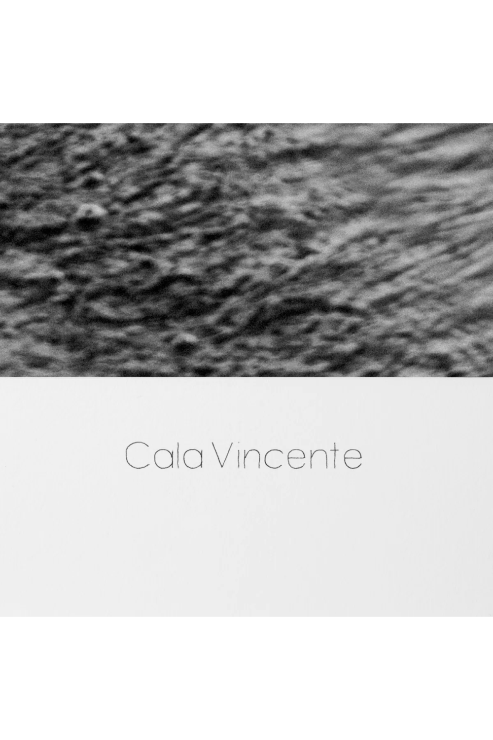 Gray Ocean Edge Art Print | Eichholtz Cala Vincente | Oroa.com