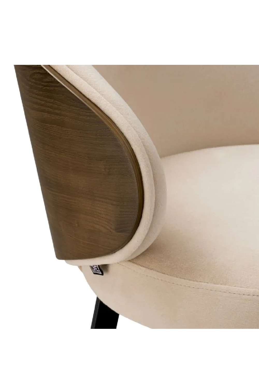 Curved-Back Beige Bar Stool | Eichholtz Camerota | Oroa.com