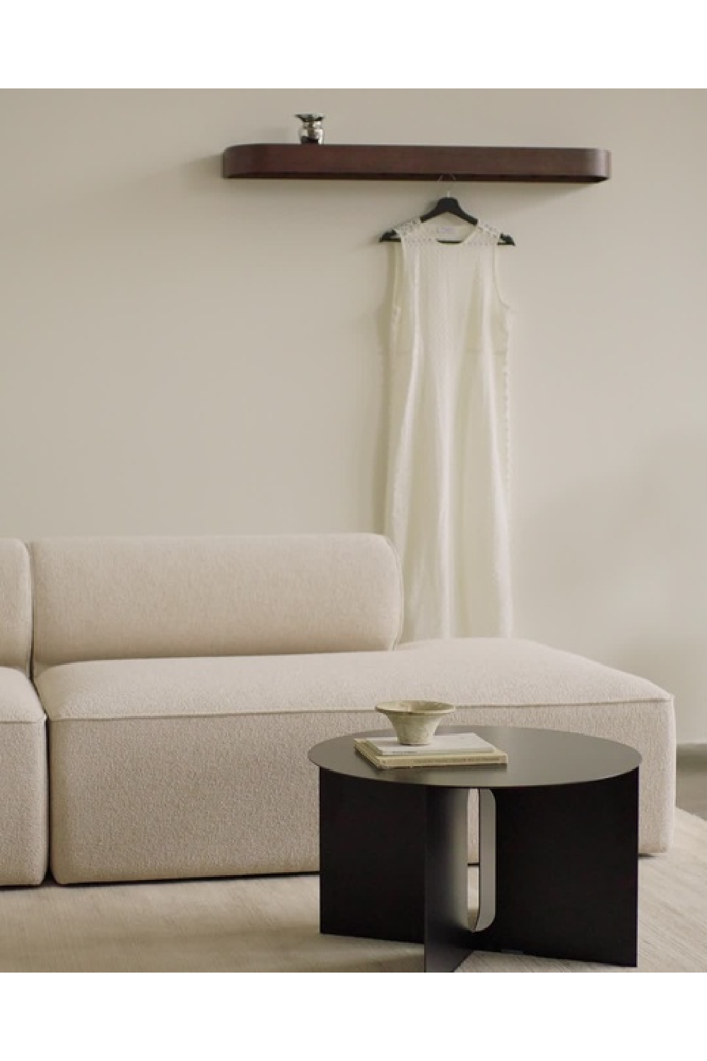 Wall-Mounted Oak Rack Shelf | Audo Copenhagen Epoch | Oroa.com