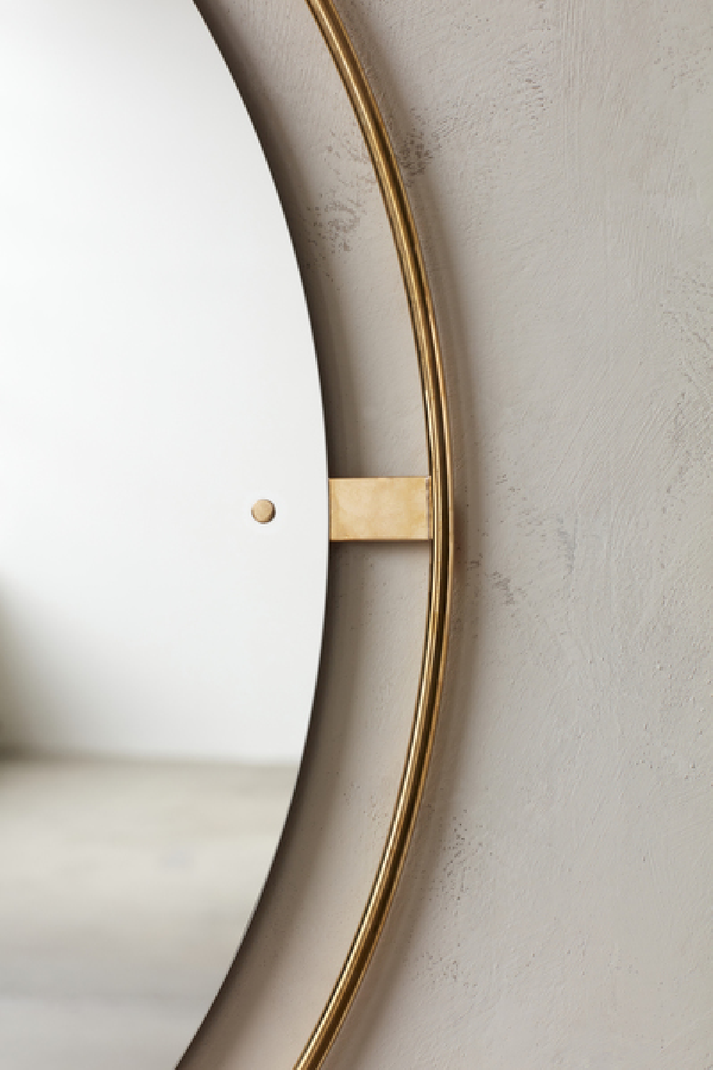 Round Brass Mirror L | Audo Copenhagen Nimbus | Oroa.com
