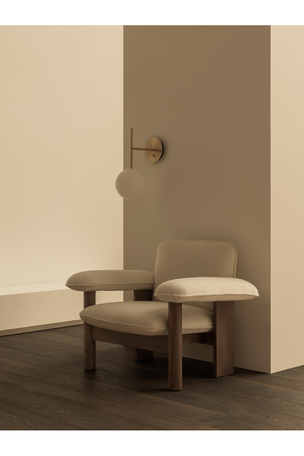 Upholstered Lounge Armchair | Audo Copenhagen Brasilia | Oroa.com