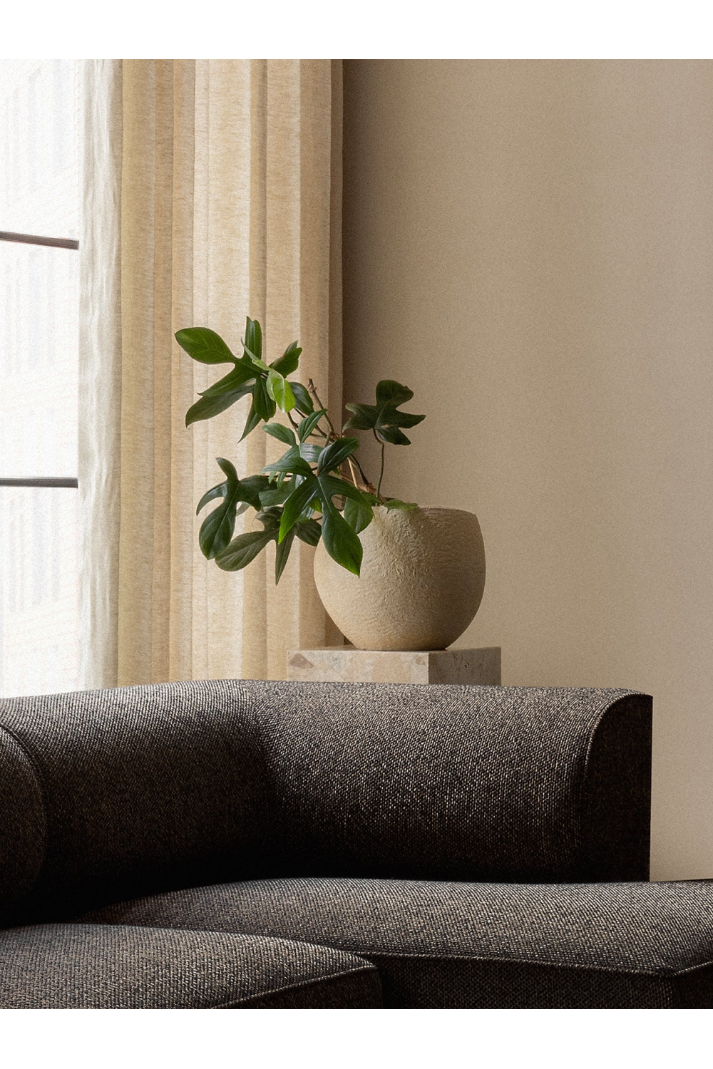 Convex Back Modular Sofa | Audo Copenhagen Eave | Oroa.com