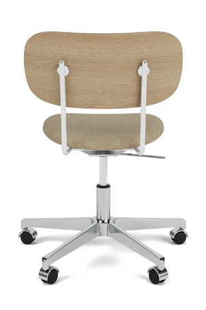 Oak-Back Swivel Office Chair | Audo Copenhagen Co | Oroa.com