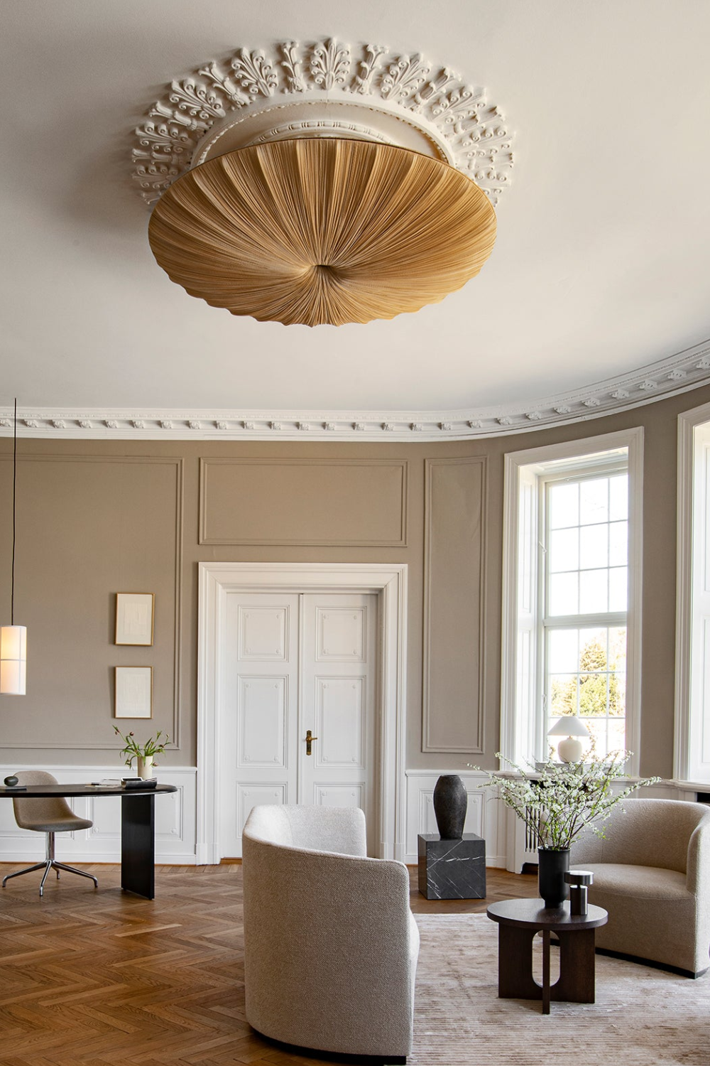 Intersecting Base Side Table | Audo Copenhagen Androgyne | Oroa.com