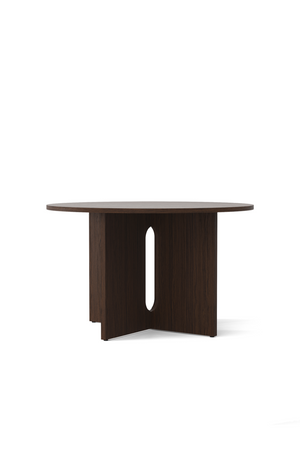 Intersecting-Base Round Dining Table | Audo Copenhagen Androgyne | Oroa.com
