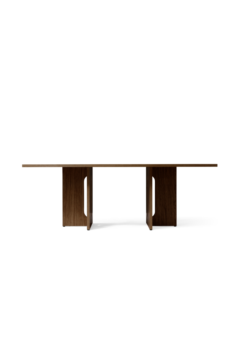 Intersecting-Base Oak Dining Table | Audo Copenhagen Androgyne | Oroa.com