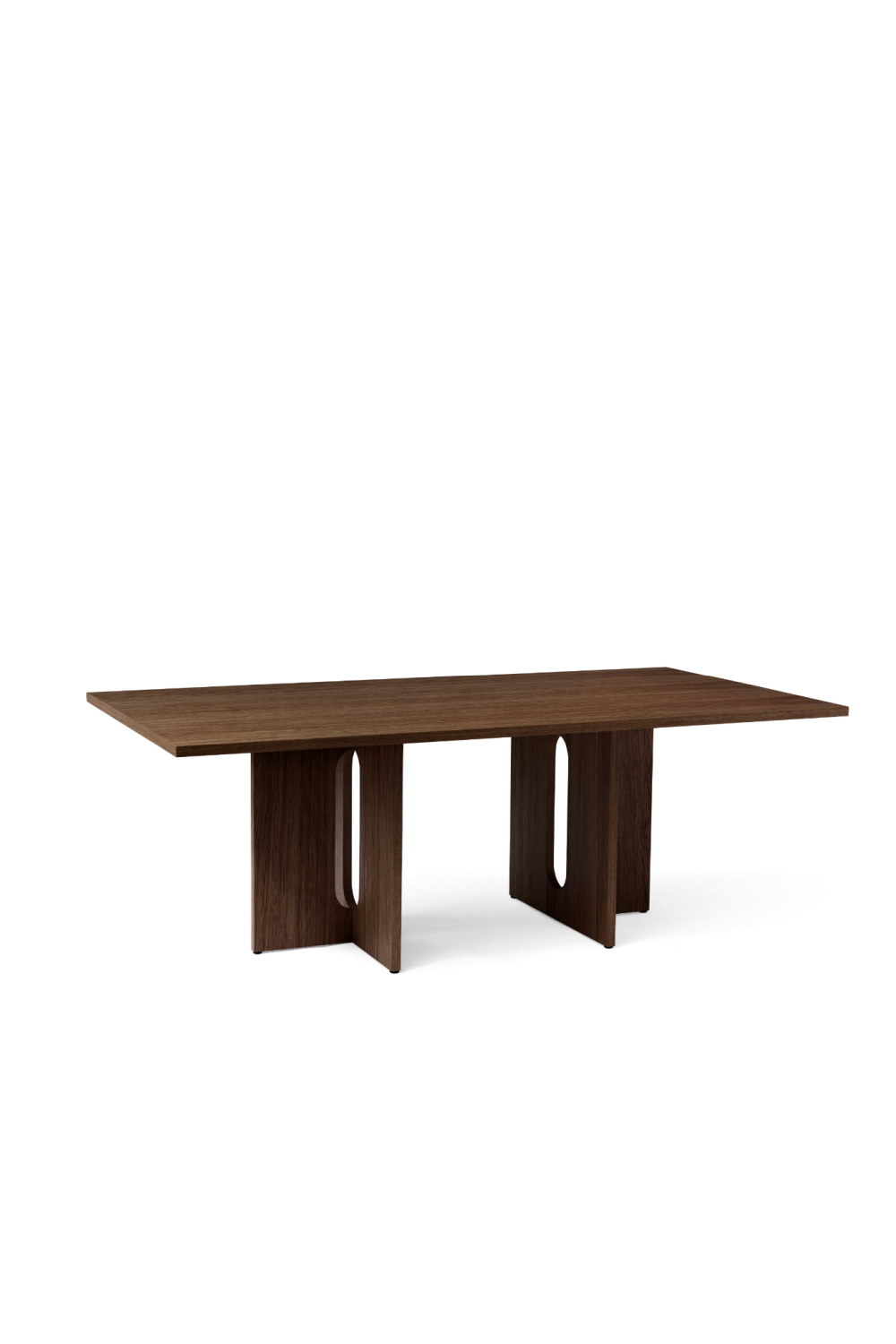 Intersecting-Base Oak Dining Table | Audo Copenhagen Androgyne | Oroa.com